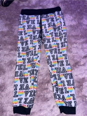 White 'LOVE' Rainbow Heart Fleece Joggers